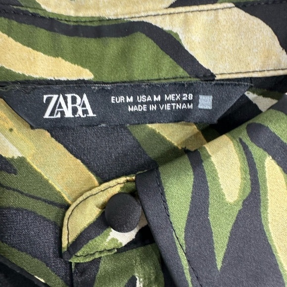 Zara print button down blouse shirt size M - Picture 10 of 14